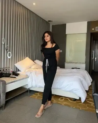 Call Girls Gandevi Cash On Delivery